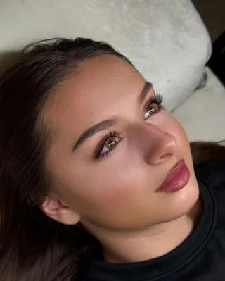 Extensions de cils — Daniela